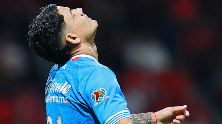 El uruguayo Gabriel 'Toro' Fernández se volvió a romper y su panorama no es nada alentador