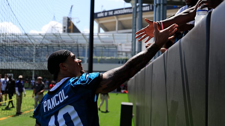 Jacksonville Jaguars wide receiver Eli Pancol (10) greets fans during the second mandatory minicamp at Miller Electric Center Wednesday, June 11, 2025 in Jacksonville, Fla.