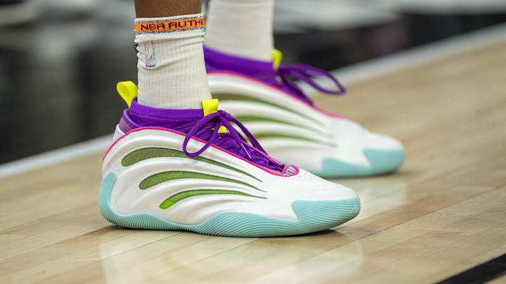 The adidas Harden Vol 9 in a player-exclusive colorway.