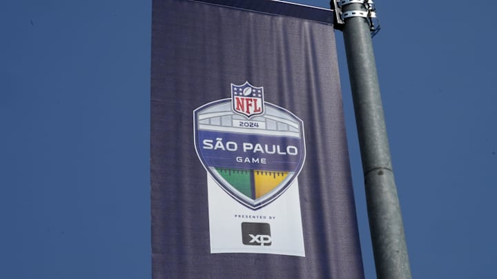 Sep 4, 2024; Sao Paolo, Brazil; A street banner at Arena Corinthians aka Neo Química Arena promoting the 2024 NFL Sao Paolo game between the Philadelphia Eagles and the Green Bay Packers. Mandatory Credit: Kirby Lee-Imagn Images