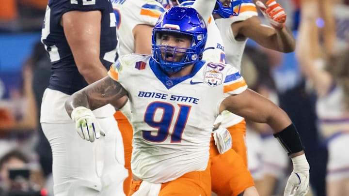 Boise State Broncos defensive end Ahmed Hassanein (91).
