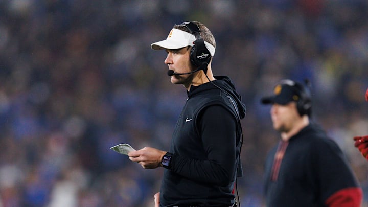 USC v UCLA