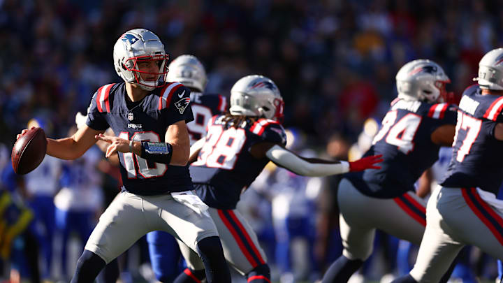 Los Angeles Rams v New England Patriots