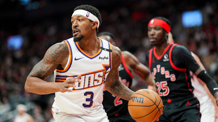 Phoenix Suns v Toronto Raptors
