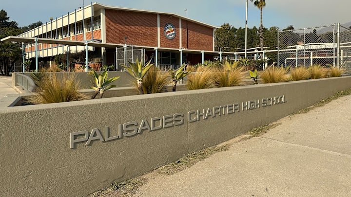 Palisades Charter boys and girls basketball teams will begin resuming practices off campus starting Monday, January, 13 thanks to neighboring schools offering their facilities. Palisades Charter boys and girls basketball teams will begin resuming practices off campus starting Monday, January, 13 thanks to neighboring schools offering their facilities.