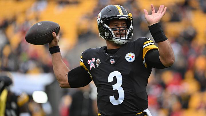 Dec 25, 2024; Pittsburgh, Pennsylvania, USA; Pittsburgh Steelers quarterback Russell Wilson (3) warms up against the Kansas City Chiefs at Acrisure Stadium. Mandatory Credit: Barry Reeger-Imagn Images Dec 25, 2024; Pittsburgh, Pennsylvania, USA; Pittsburgh Steelers quarterback Russell Wilson (3) warms up against the Kansas City Chiefs at Acrisure Stadium. Mandatory Credit: Barry Reeger-Imagn Images