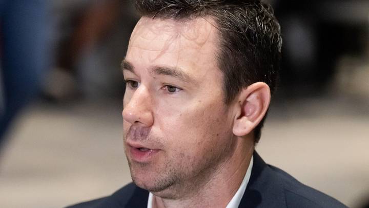 Mar 31, 2026; Phoenix, AZ, USA; Las Vegas Raiders head coach Klint Kubiak during the 2026 NFL Annual League Meeting at the Arizona Biltmore. Mandatory Credit: Mark J. Rebilas-Imagn Images Mar 31, 2026; Phoenix, AZ, USA; Las Vegas Raiders head coach Klint Kubiak during the 2026 NFL Annual League Meeting at the Arizona Biltmore. Mandatory Credit: Mark J. Rebilas-Imagn Images