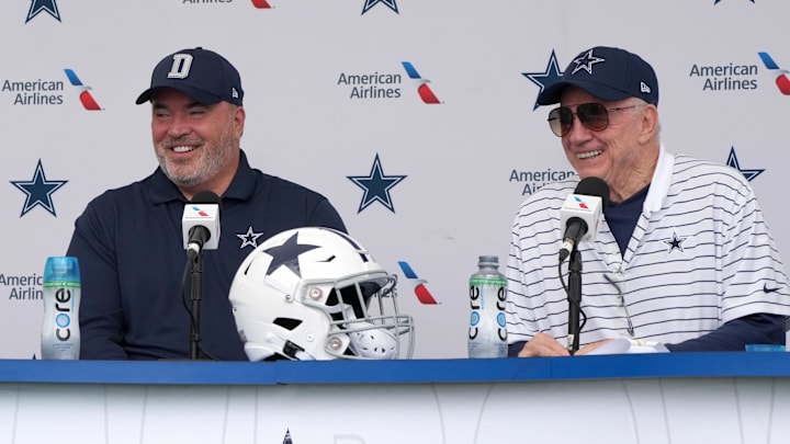 Jul 26, 2022; Oxnard, CA, USA; Dallas Cowboys coach Mike McCarthy (left) and owner Jerry Jones at