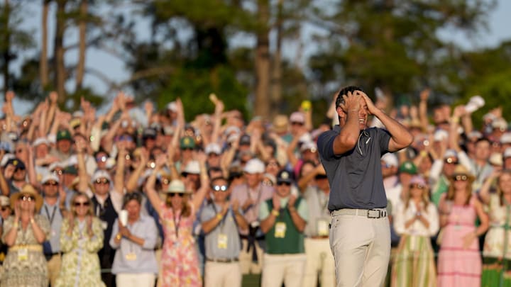  Rory McIlroy celebrates after winning a playoff at the Masters