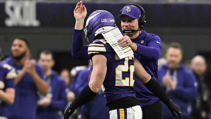 Breaking down why Harrison Smith's return to the Vikings means more than just the headlines. 