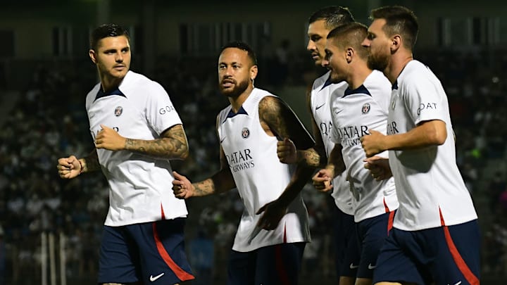 Le PSG va disputer son premier match amical lors de sa tournée au Japon. Le PSG va disputer son premier match amical lors de sa tournée au Japon.