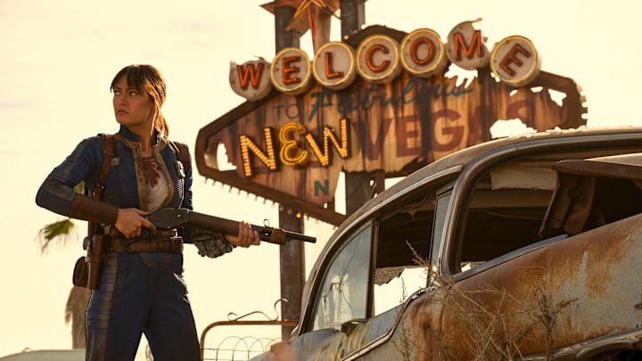 Ella Purnell (Lucy MacLean) in FALLOUT SEASON 2.