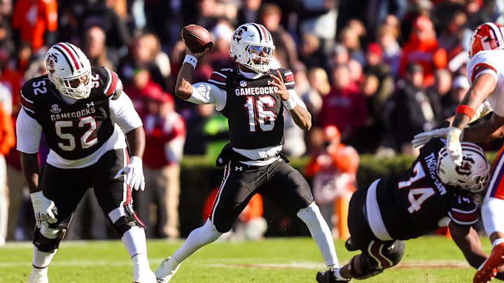 Nov 29, 2025; Columbia, South Carolina, USA; South Carolina Gamecocks quarterback Lanorris Sellers (16) passes against the Clemson Tigers in the third quarter at Williams-Brice Stadium. Mandatory Credit: Jeff Blake-Imagn Images