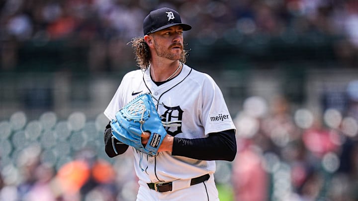 Detroit Tigers pitcher Chris Paddack (40) delivers a pitch against Arizona Diamondbacks during the first inning at Comerica Park in Detroit on Wednesday, July 30, 2025.
