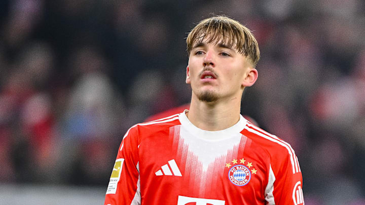 Bayern Munich want to offer a new contract to Lennart Karl.
