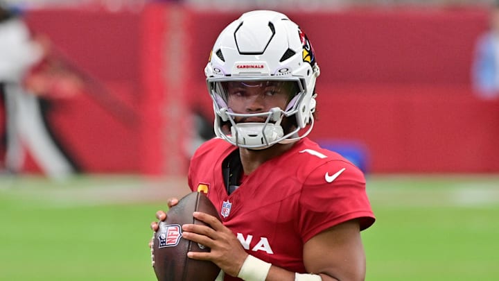 Sep 15, 2024; Glendale, Arizona, USA;  Arizona Cardinals quarterback Kyler Murray (1) warms up prior to a game against the Los Angeles Rams at State Farm Stadium. Mandatory Credit: Matt Kartozian-Imagn Images