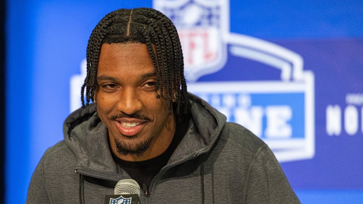 Mar 1, 2024; Indianapolis, IN, USA; Louisiana State quarterback Jayden Daniels (QB01) talks to the Mar 1, 2024; Indianapolis, IN, USA; Louisiana State quarterback Jayden Daniels (QB01) talks to the