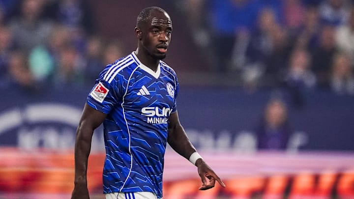 Christopher Antwi-Adjei will beim FC Schalke bleiben Christopher Antwi-Adjei will beim FC Schalke bleiben