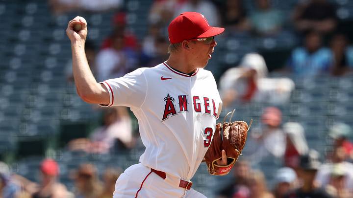 Sep 20, 2026; Anaheim, California, USA; Los Angeles Angels pitcher Ryan Johnson (32) pitches during the second inning against the Minnesota Twins at Angel Stadium. Mandatory Credit: Kiyoshi Mio-Imagn Images Sep 20, 2026; Anaheim, California, USA; Los Angeles Angels pitcher Ryan Johnson (32) pitches during the second inning against the Minnesota Twins at Angel Stadium. Mandatory Credit: Kiyoshi Mio-Imagn Images