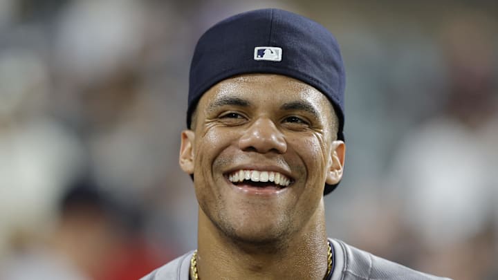 Aug 13, 2024; Chicago, Illinois, USA; New York Yankees outfielder Juan Soto (22) smiles after a game against the Chicago White Sox at Guaranteed Rate Field. Mandatory Credit: Kamil Krzaczynski-Imagn Images Aug 13, 2024; Chicago, Illinois, USA; New York Yankees outfielder Juan Soto (22) smiles after a game against the Chicago White Sox at Guaranteed Rate Field. Mandatory Credit: Kamil Krzaczynski-Imagn Images