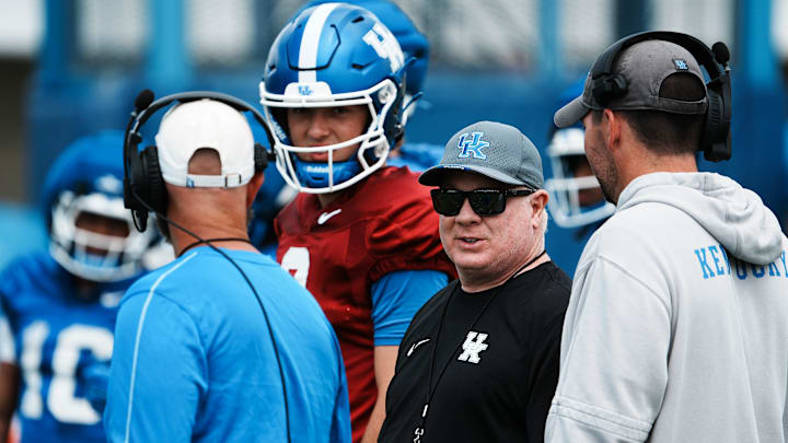 Kentucky Head Coach Mark Stoops instructs the team during practice at the Joe Craft football practice field in Lexington, Ky. on Aug. 1, 2025.
