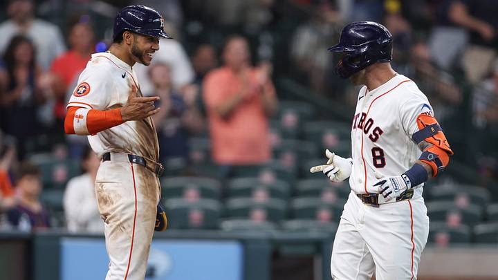 May 30, 2026; Houston, Texas, USA; Houston Astros first baseman Christian Walker (8) celebrates with shortstop Jeremy Pena (3) after hitting a home run during the eighth inning against the Milwaukee Brewers at Daikin Park. Mandatory Credit: Troy Taormina-Imagn Images May 30, 2026; Houston, Texas, USA; Houston Astros first baseman Christian Walker (8) celebrates with shortstop Jeremy Pena (3) after hitting a home run during the eighth inning against the Milwaukee Brewers at Daikin Park. Mandatory Credit: Troy Taormina-Imagn Images