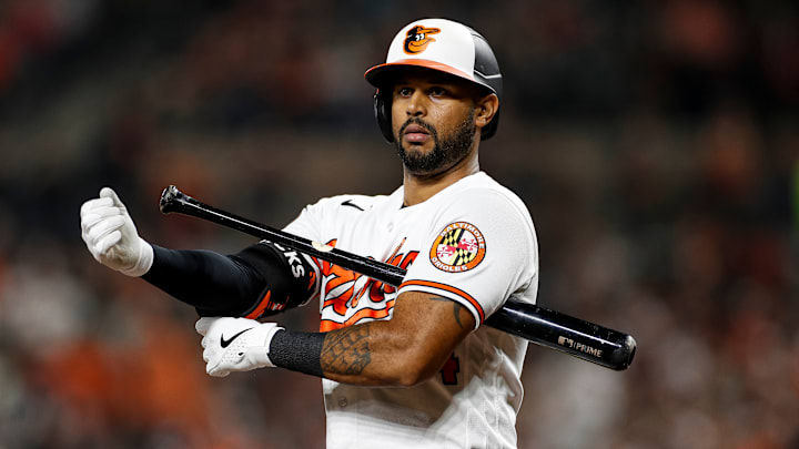 Aaron Hicks llegó a un acuerdo con los Angelinos 