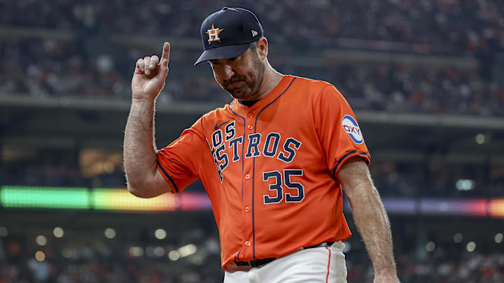 Sep 20, 2024; Houston, Texas, USA; Houston Astros starting pitcher Justin Verlander (35) motions to the crowd while walking to the dugout after a pitching change in the fifth inning against the Los Angeles Angels at Minute Maid Park. Mandatory Credit: Troy Taormina-Imagn Images