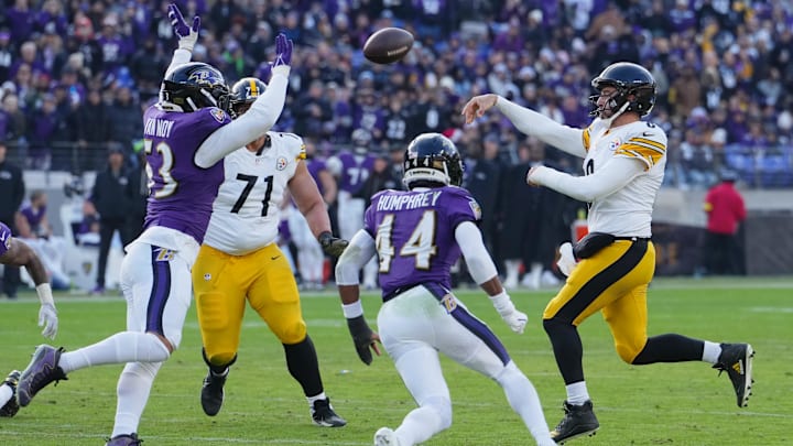 The Steelers and Ravens are both battling for the AFC North playoff bid. The Steelers and Ravens are both battling for the AFC North playoff bid.