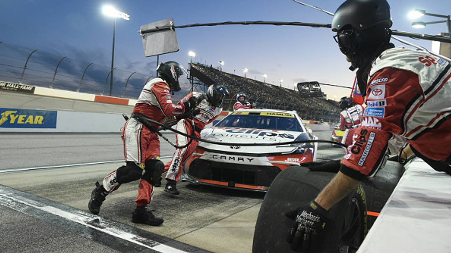 NASCAR makes last-minute Darlington schedule change for the Southern 500