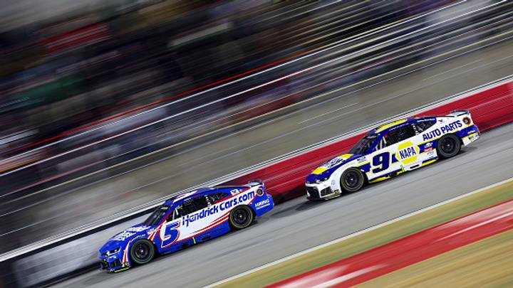 Kyle Larson and Chase Elliott, Hendrick Motorsports, Bowman Gray Stadium, NASCAR Cup Series