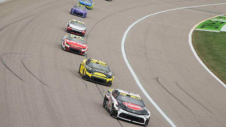 Kansas Speedway, NASCAR Cup Series