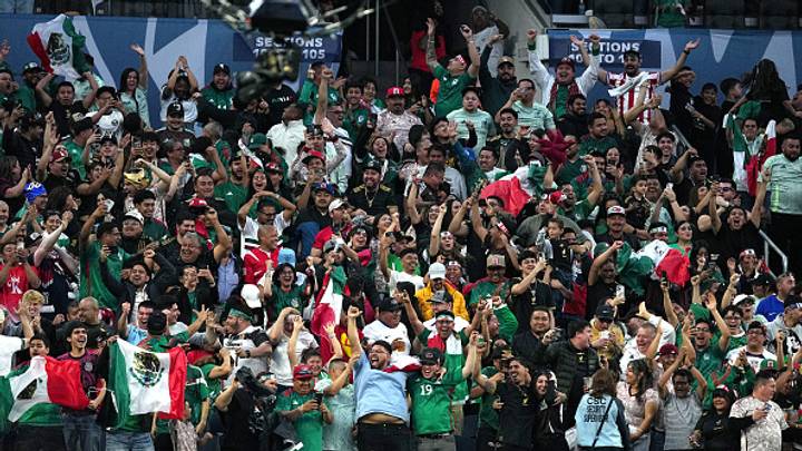 Algarabía en las tribunas del SoFi Stadium el pasado 23 de marzo; mañana el ambiente podría ser muy diferente para el inicio de la Copa Oro. Algarabía en las tribunas del SoFi Stadium el pasado 23 de marzo; mañana el ambiente podría ser muy diferente para el inicio de la Copa Oro.