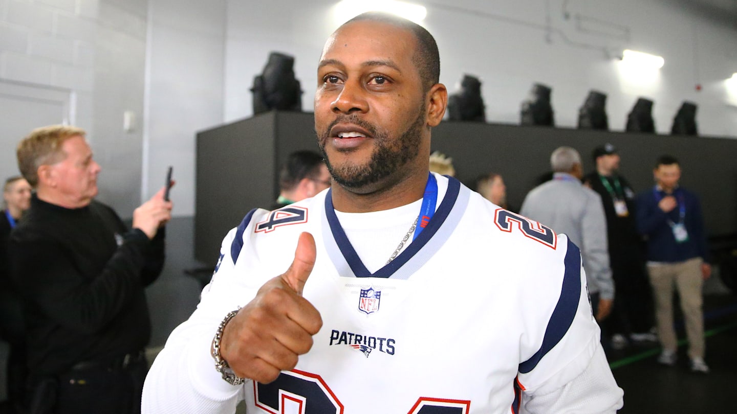 Patriots Hall of Famer Chosen for Pregame Honor vs. Texans