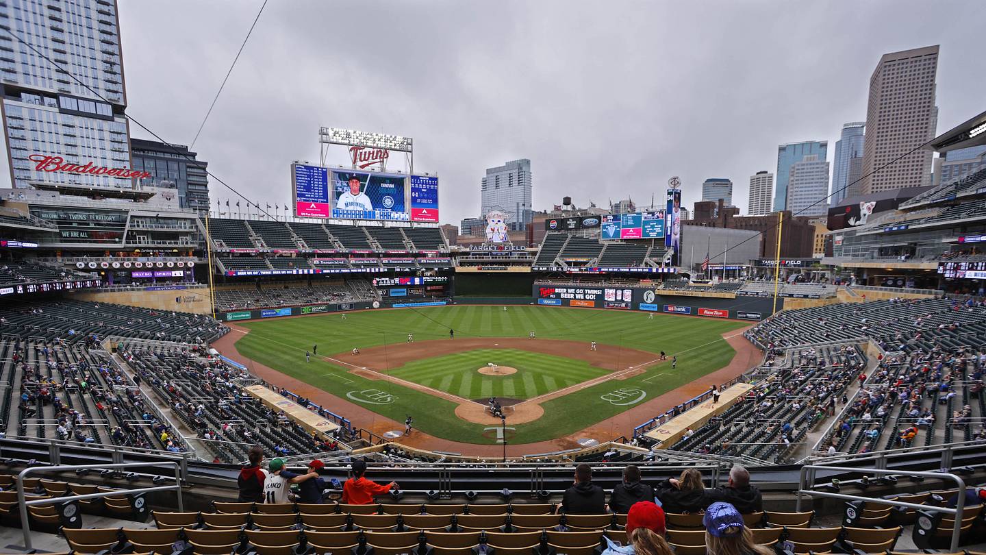 Twins Offer 50% Sale on TV Package, Sparking Backlash From Fans