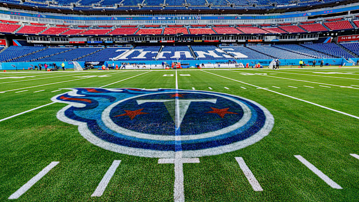 Indianapolis Colts v Tennessee Titans