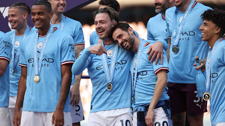 Grealish wants to keep Silva around Grealish wants to keep Silva around