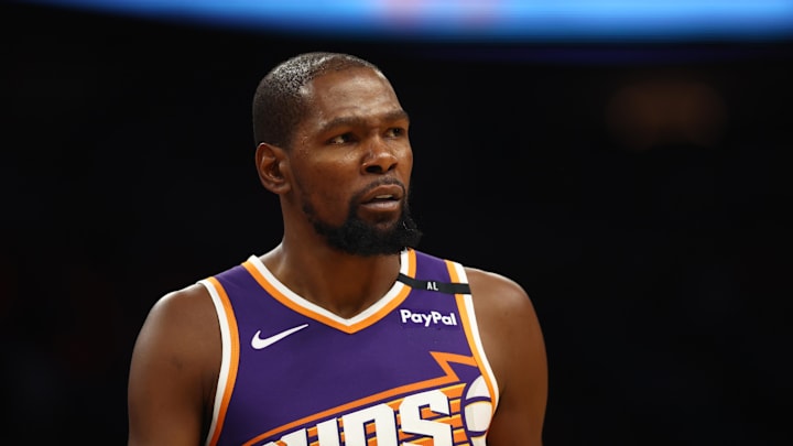 Oct 26, 2024; Phoenix, Arizona, USA; Phoenix Suns forward Kevin Durant (35) against the Dallas Mavericks in the home opener at Footprint Center. Mandatory Credit: Mark J. Rebilas-Imagn Images