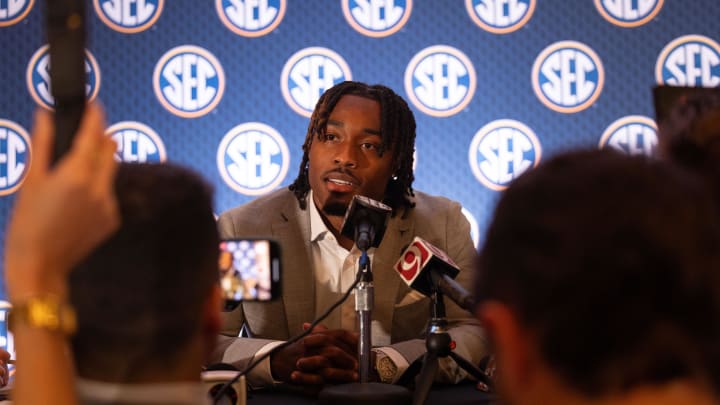 Jul 17, 2024; Dallas, TX, USA; Texas defensive back Jahdae Barron speaking at Omni Dallas Hotel. Mandatory Credit: Brett Patzke-USA TODAY Sports Jul 17, 2024; Dallas, TX, USA; Texas defensive back Jahdae Barron speaking at Omni Dallas Hotel. Mandatory Credit: Brett Patzke-USA TODAY Sports