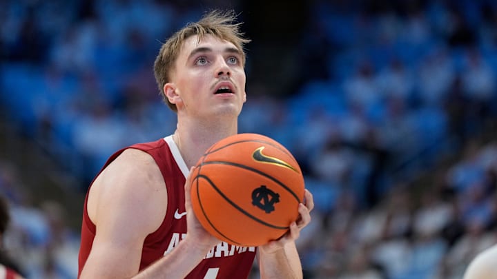 Dec 4, 2024; Chapel Hill, North Carolina, USA; Alabama Crimson Tide forward Grant Nelson (4) at the free throw line in the first half at Dean E. Smith Center. Mandatory Credit: Bob Donnan-Imagn Images Dec 4, 2024; Chapel Hill, North Carolina, USA; Alabama Crimson Tide forward Grant Nelson (4) at the free throw line in the first half at Dean E. Smith Center. Mandatory Credit: Bob Donnan-Imagn Images