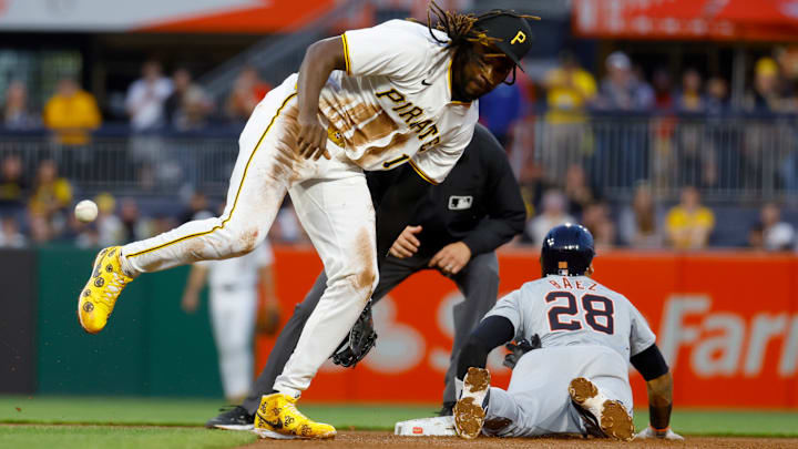Detroit Tigers v Pittsburgh Pirates