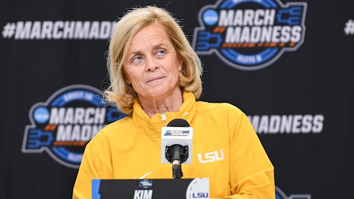 Mar 26, 2026; Sacramento, CA, USA; Louisiana State Tigers head coach Kim Mulkey speaks to the media during a press conference ahead of the Sacramento Regional 2 of the women’s 2026 NCAA tournament at Golden 1 Center. Mandatory Credit: Ed Szczepanski-Imagn Images