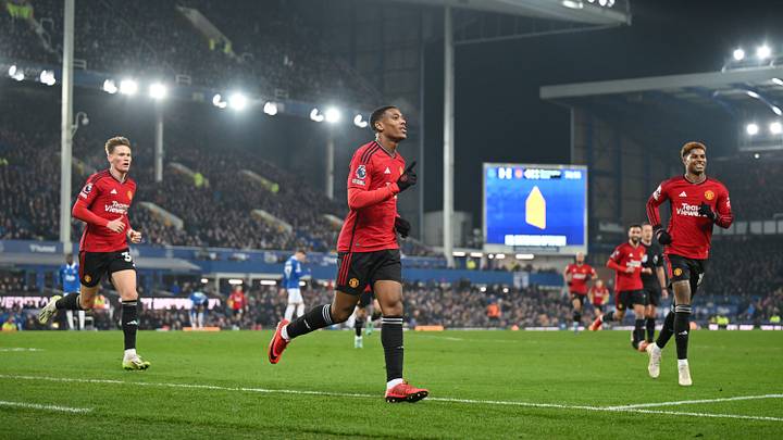 Everton FC v Manchester United - Premier League Everton FC v Manchester United - Premier League