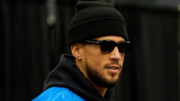 Phoenix Suns shooting guard Devin Booker arrives for a game against the Portland Trail Blazers at Footprint Center. 
