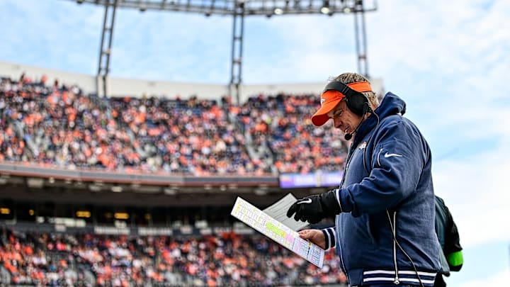 Los Angeles Chargers v Denver Broncos
