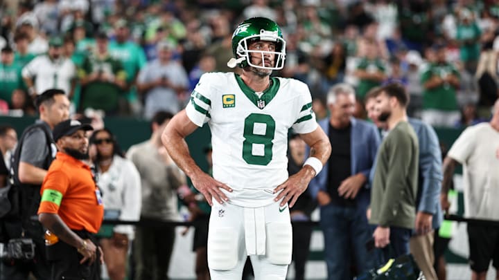 Aaron Rodgers tiene una lesión en el tendón de Aquiles