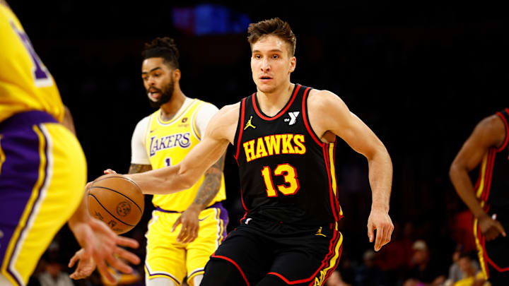 Bogdan Bogdanovic fortalecería de gran forma el perímetro de Los Angeles Lakers si es cambiado a dicho club para la 2024-2025