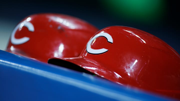 Cincinnati Reds helmet
