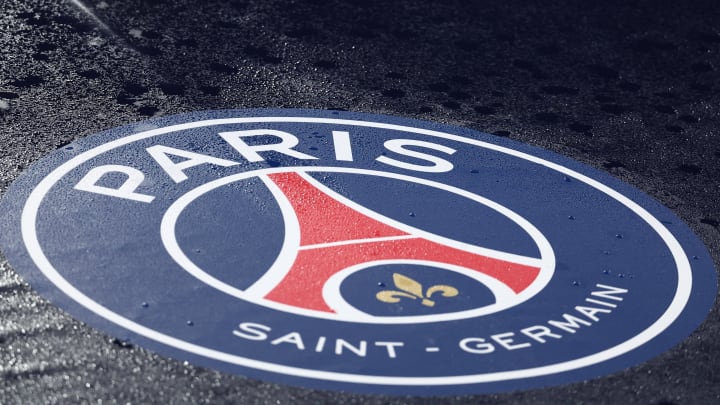 Le PSG féminin a annoncé un départ. Le PSG féminin a annoncé un départ.
