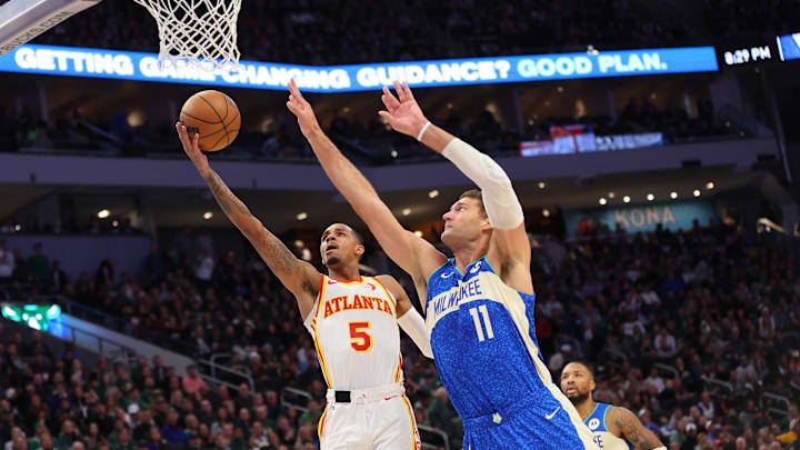 Atlanta Hawks v Milwaukee Bucks